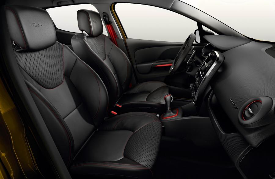  Renault Clio RS 200 EDC 2012 года  (фото 16 из 50)
